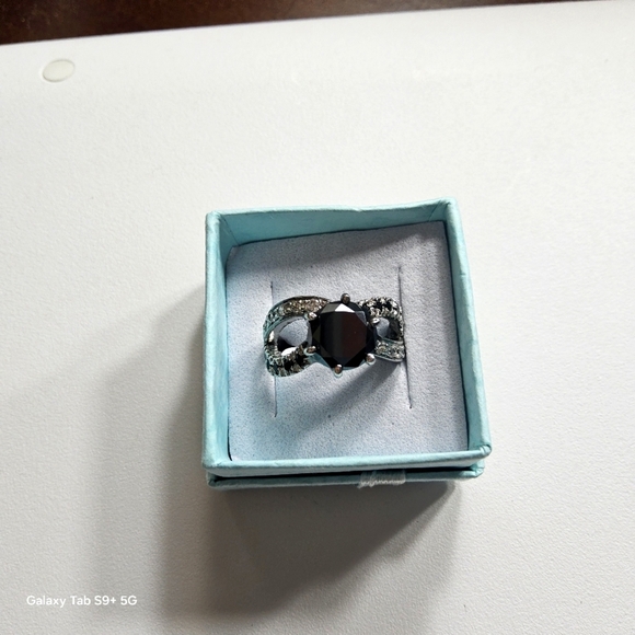 BLACK DIAMOND 2.5CT ROUND BLACK DIAMOND RING - Picture 6 of 9